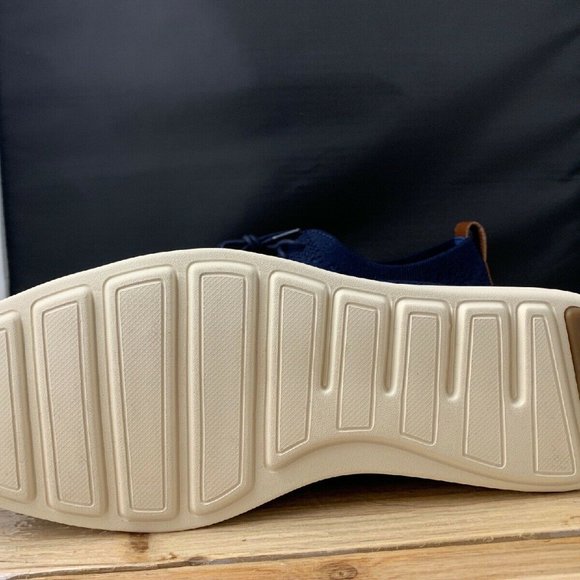 COLE HAAN ZEROGRAND Wingtip Oxford Stitchlite 10.5
